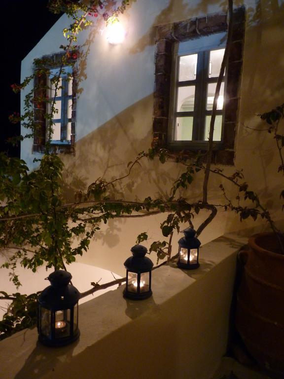 Barbarossa Suites Emporio (Santorini) Exterior foto